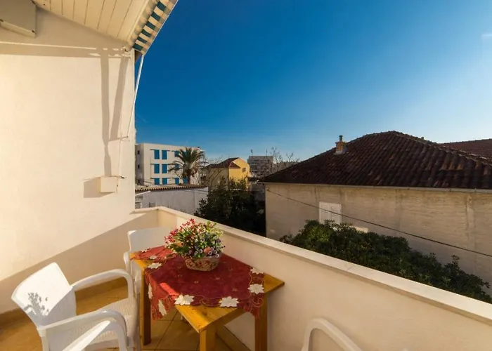 Stipe Apartament Makarska